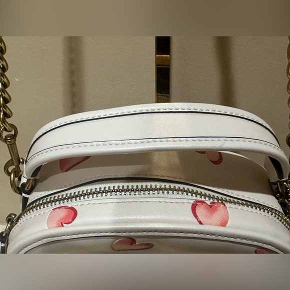 Coach Limited Edition Lunchbox Top Handle With Heart Print EUC - Picture 3 of 16